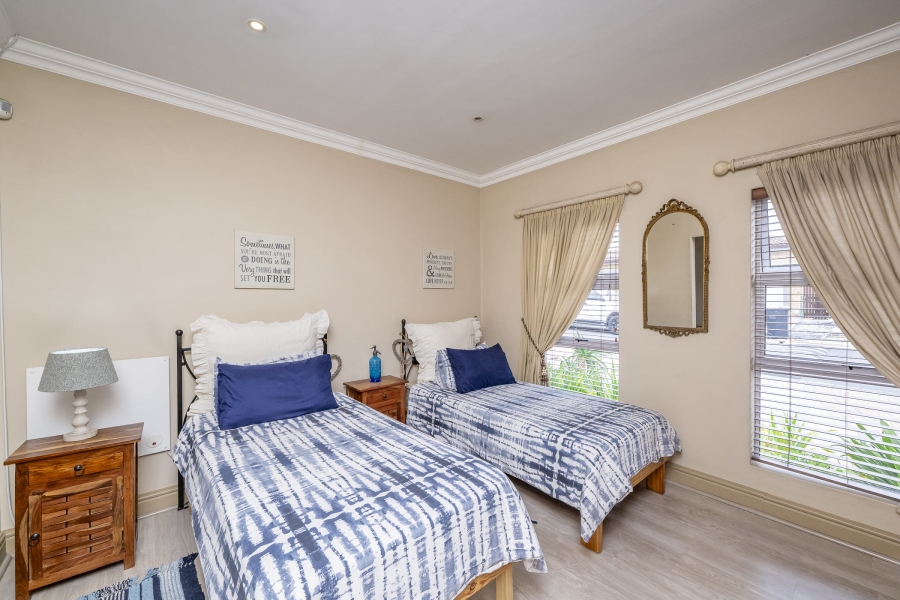 3 Bedroom Property for Sale in Protea Heights Western Cape